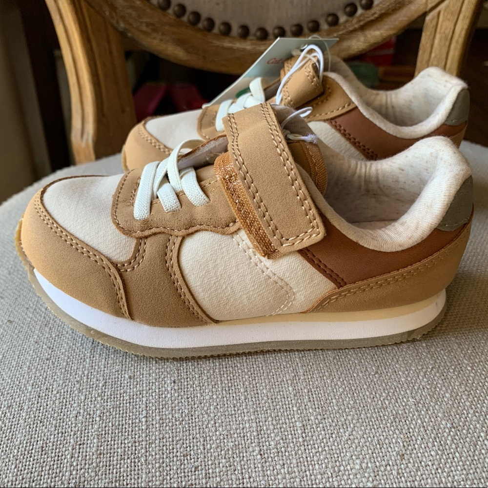 Brand new Cat&Jack toddler boy sneakers. Size 10